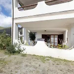 Casa Golfi Di 度假居 拉科纳