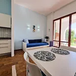 Casa Golfi Di Hébergement de vacances Lacona