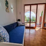 Casa Golfi Di Hébergement de vacances