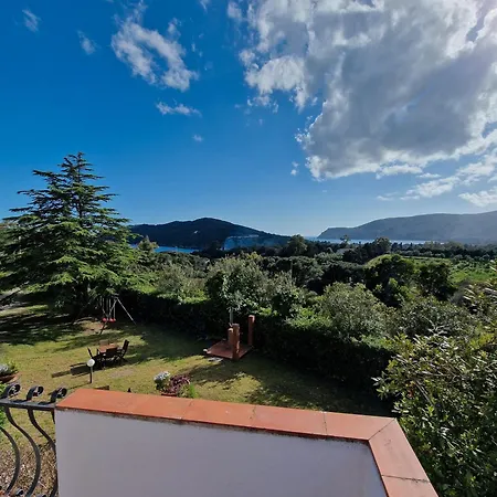 Casa Golfi Di Prázdninový dům Lacona