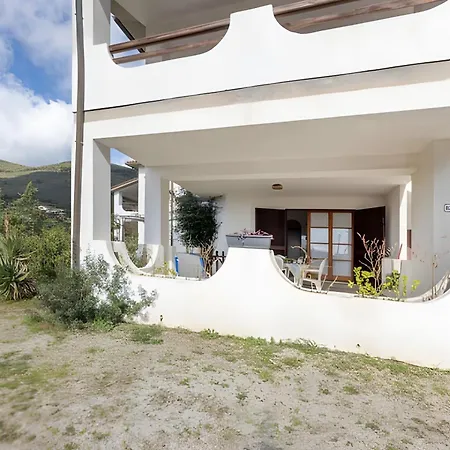Semesterbostad Casa Golfi Di