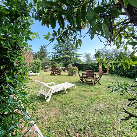 Casa Golfi Di Semesterbostad Lacona