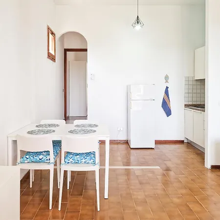 Semesterbostad Casa Golfi Di