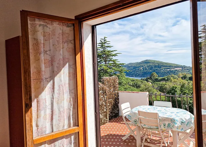 Casa Golfi Di Lacona