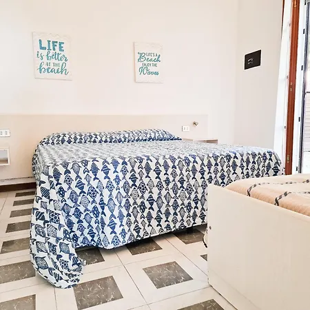 Casa Golfi Di Casa de Férias